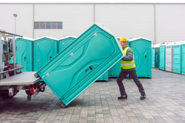 Best Portable toilet rental cost  in Eglin Af, FL
