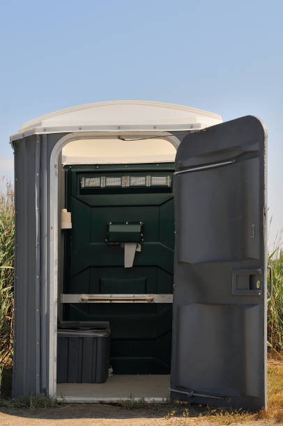 Portable Toilet Options We Offer in Eglin Af, FL